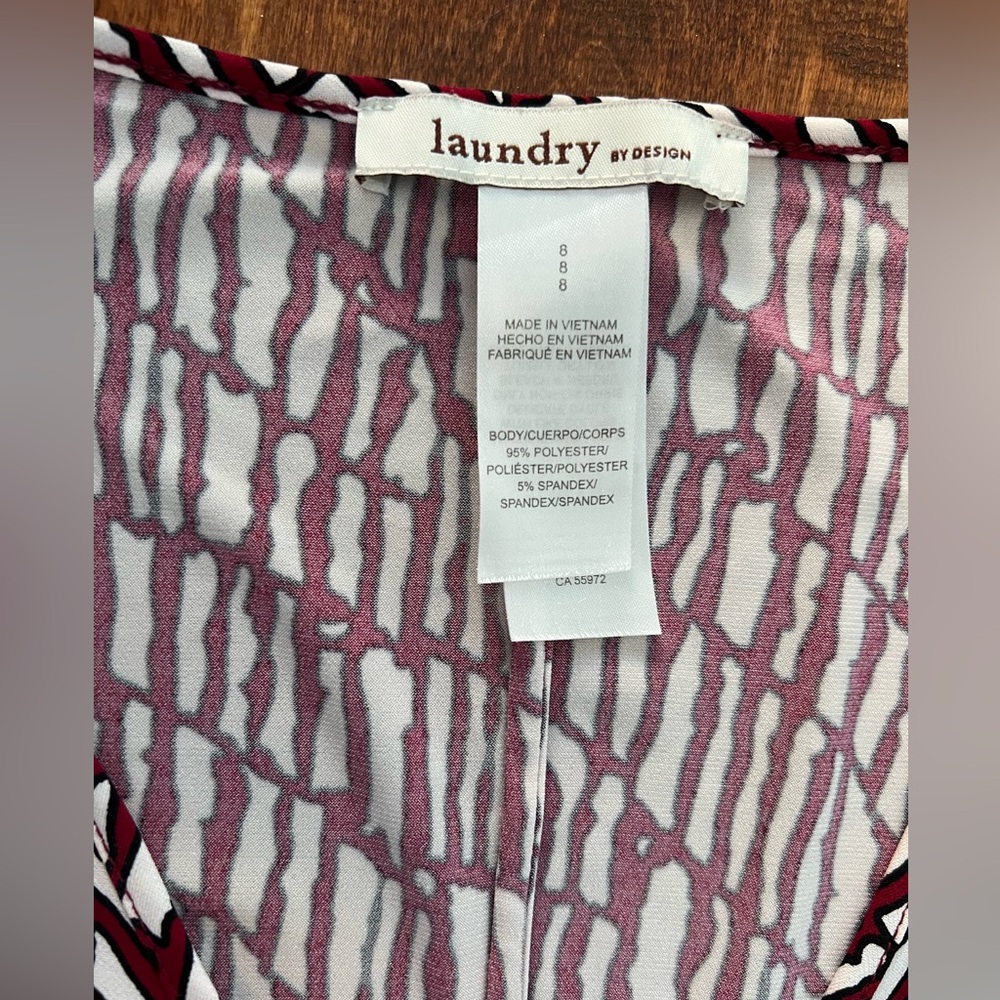 LAUNDRY Wrap Dress Red and White Patterned Size 8 and Wonderful - Picture 3 of 5